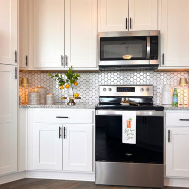 Hub West LaGuardia Kitchen